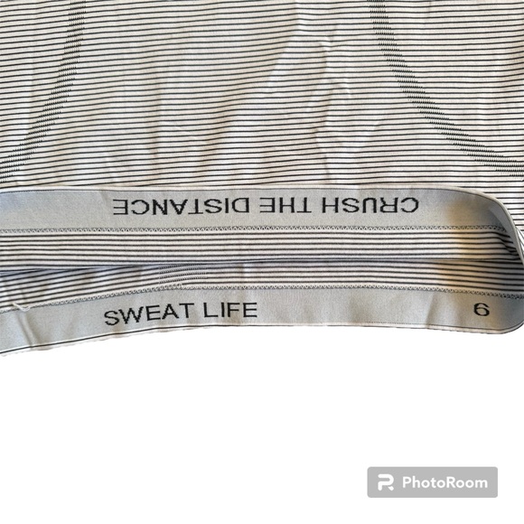 Lululemon Swiftly Tech Racerback Tank Top Striped Black White - Picture 5 of 6